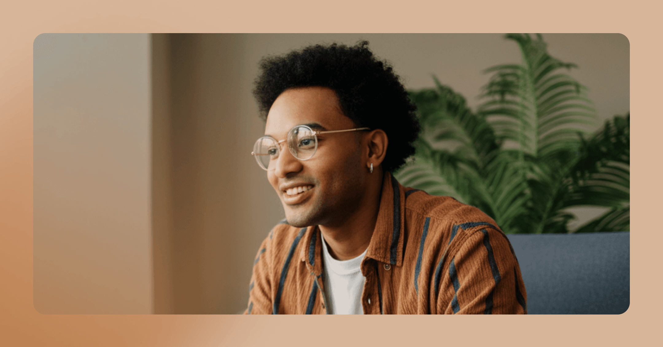 man with psychotic disorder engaging in cognitive behavioral therapy for psychosis